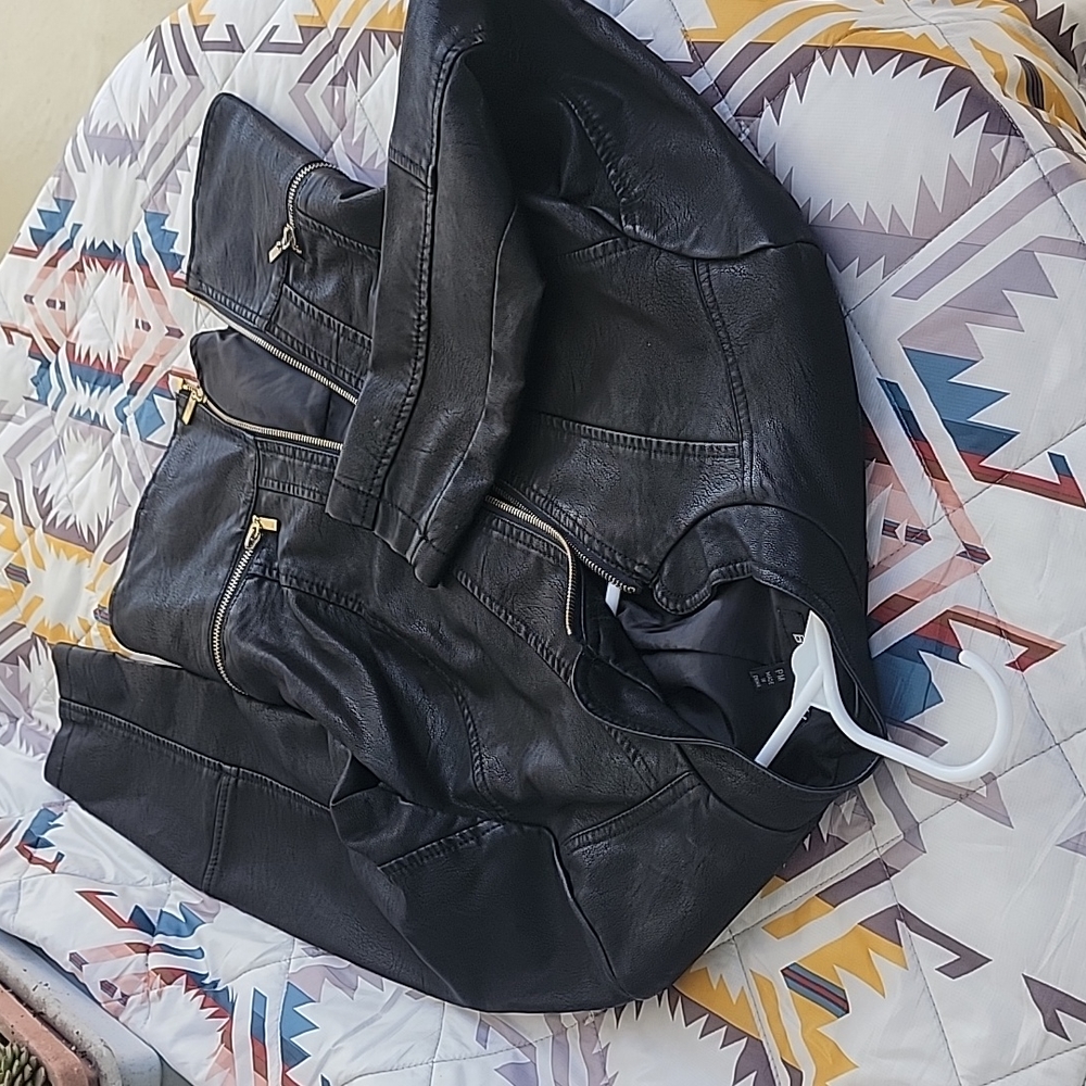 Jacket - Picture 3 of 3